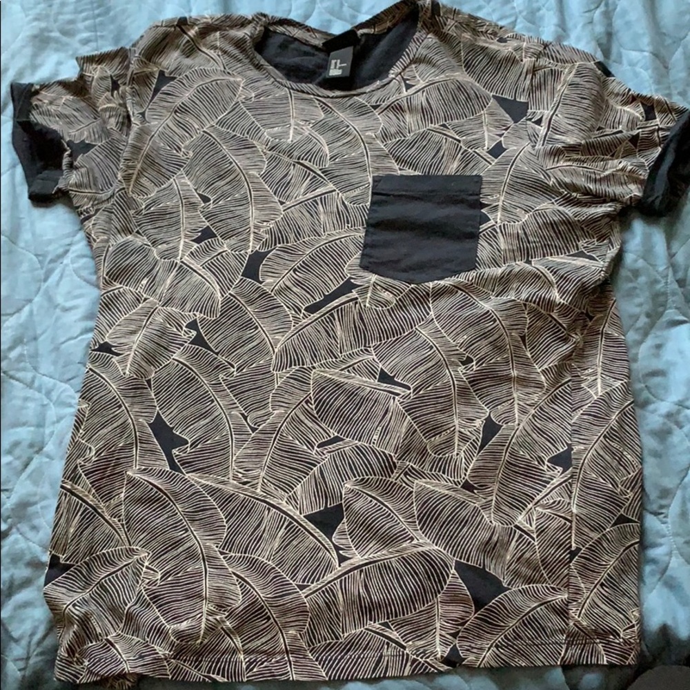 Men’s t shirt